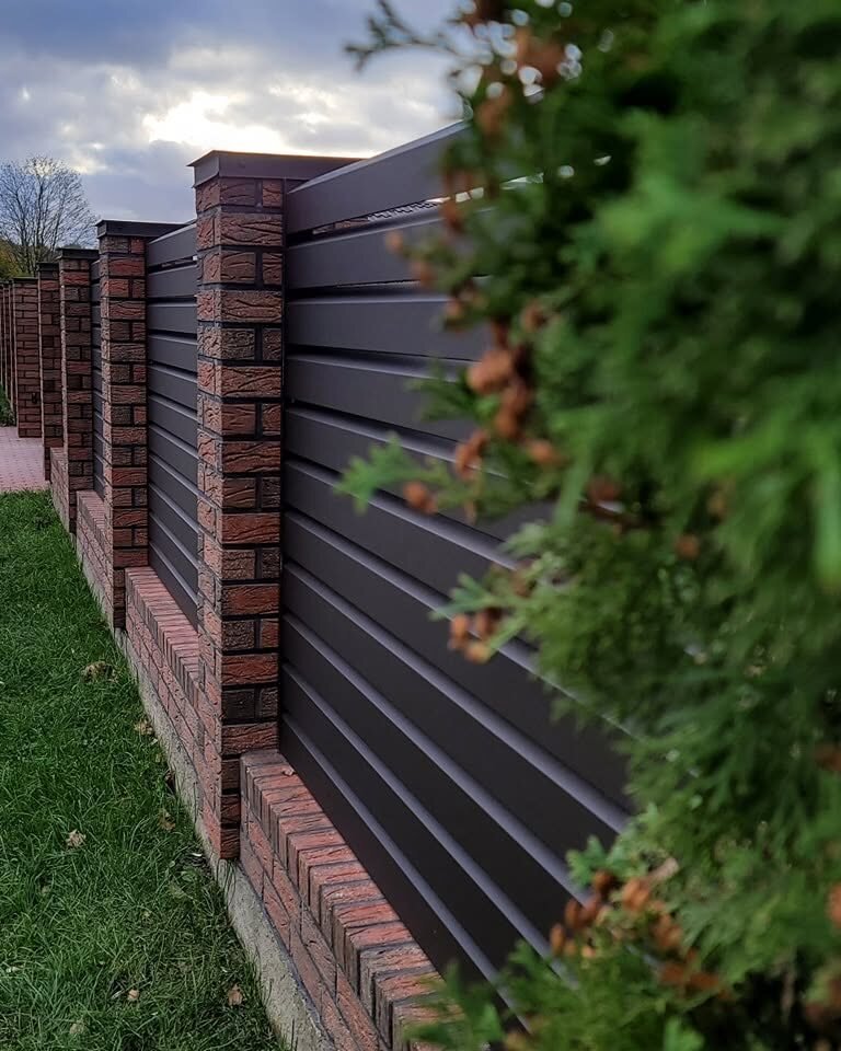 Tvoros — Skardinis darbų pavyzdys